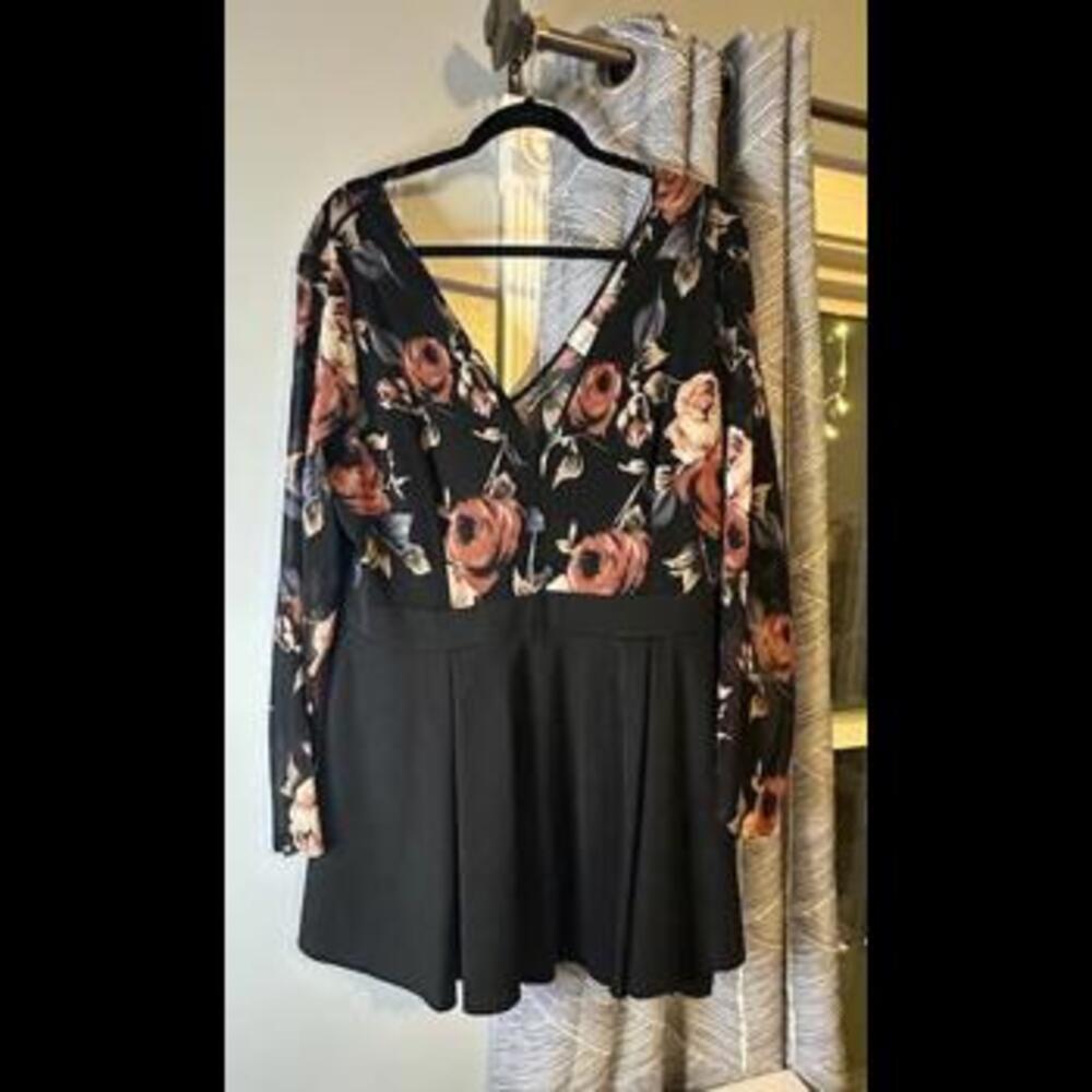 NWOT Floral Lace Overlay Romper Dress, 3XL - Picture 2 of 6